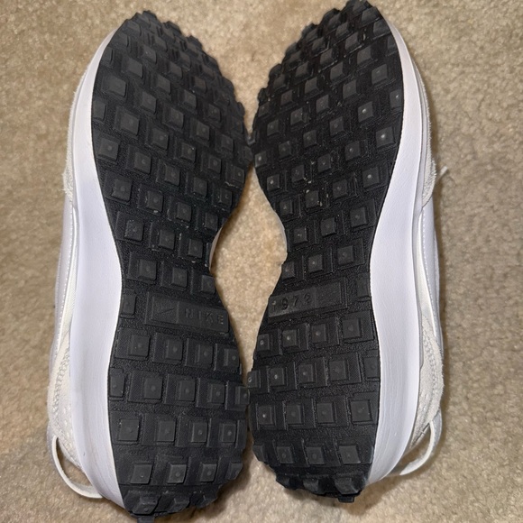 Nike Waffle Debut - Picture 4 of 4